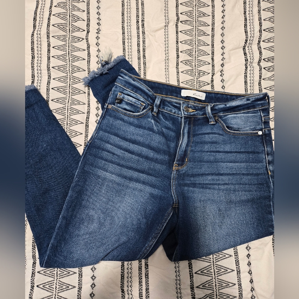 KanCan Distressed Skinny Jeans